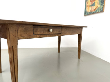 Table de ferme en pin massif, deux tiroirs, pieds cannelés, France, années 1950, vue 19