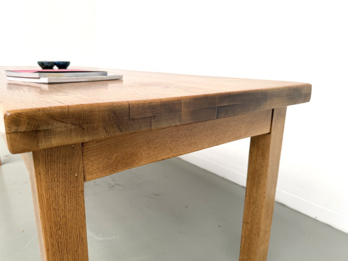 Table de ferme en chêne massif, pieds carrés, un tiroir, France, années 1960–1970, vue 8