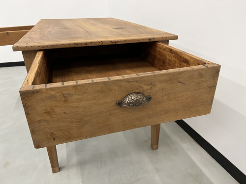 Petite table de ferme en noyer blond, vue 5