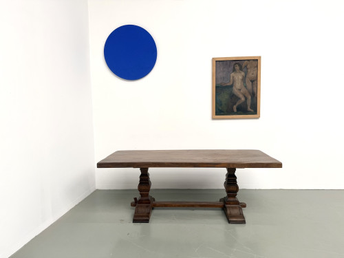 Table monastère en chêne massif, balustres tournés, France, années 1930, vue 3