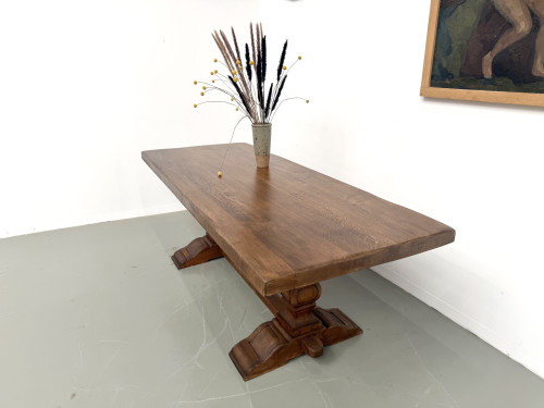 Table monastère en chêne massif, balustres tournés, France, années 1930, vue 15