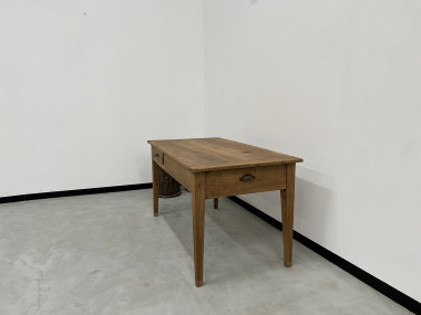Petite table de ferme en noyer blond, vue 12