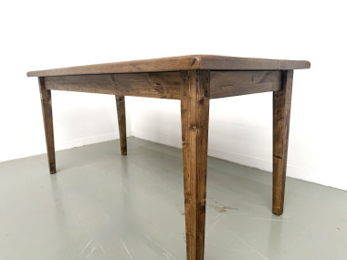 Table de ferme en chêne massif, pieds fuseaux en pin, France, années 1950, vue 4
