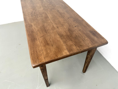 Table de ferme en chêne massif, pieds fuseaux en pin, France, années 1950, vue 5