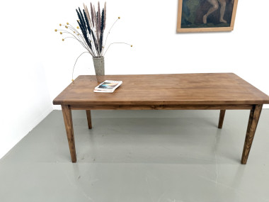 Table de ferme, plateau chêne massif chevillé, pieds fuseaux en pin, France, années 1950, vue 3