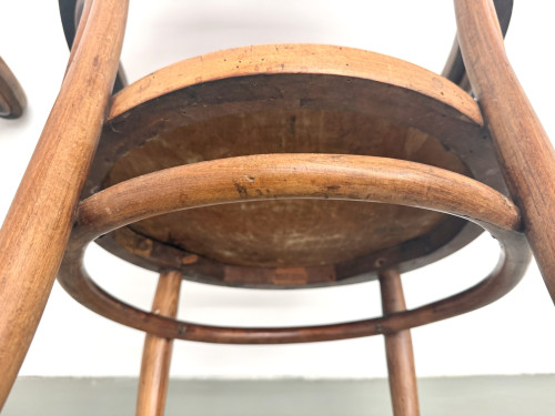 Paire de Fauteuils de Bureau Thonet – Hêtre Courbé & Assises Pyrogravées, vue 12