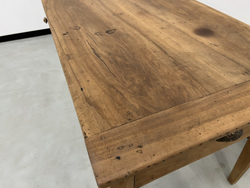 Petite table de ferme en noyer blond, vue 18
