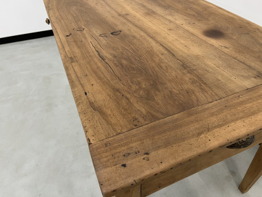 Petite table de ferme en noyer blond, vue 18
