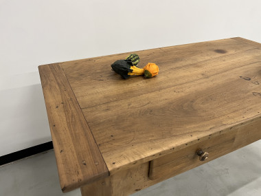 Petite table de ferme en noyer blond, vue 23