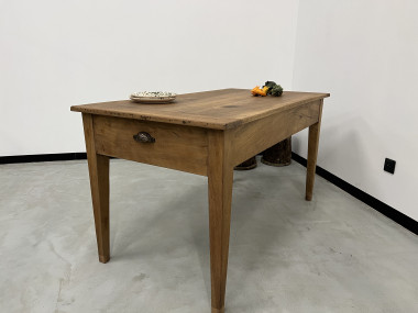 Petite table de ferme en noyer blond, vue 28