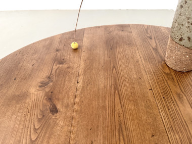 Table basse ronde en chêne massif, pieds octogonaux, France, années 1950, vue 13