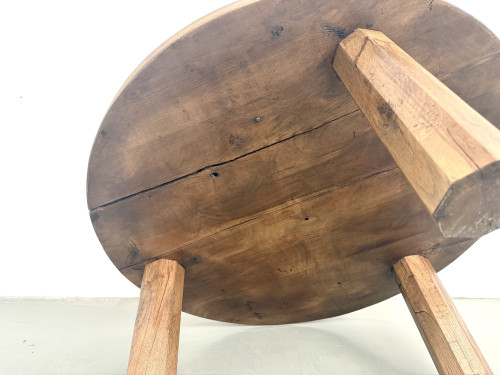 Table basse ronde en chêne massif, pieds octogonaux, France, années 1950, vue 17