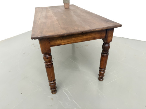 Table de ferme en merisier massif, pieds tournés, France, vers 1900, vue 20