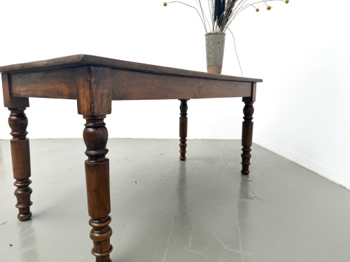 Table de ferme en merisier massif, pieds tournés, France, vers 1900, vue 21