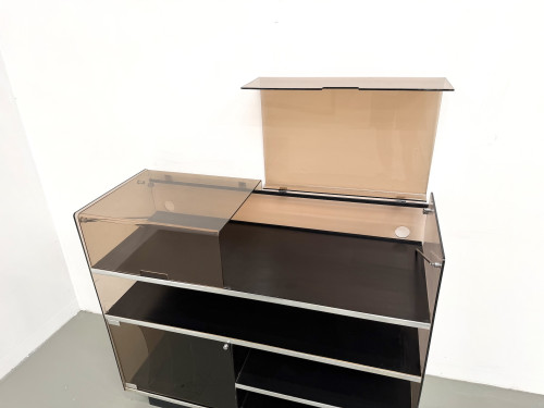 Meuble Hi-Fi en plexiglass fumé et aluminium, Eric Maville, France, années 1970, vue 12