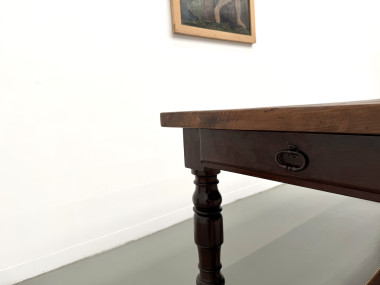 Table de ferme en noyer massif, pieds tournés, années 1950, vue 25