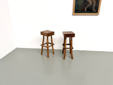 Paire de tabourets de bar brutalistes, France, années 1950, vue 3