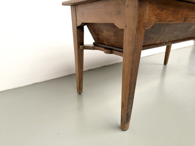 Table de ferme, ancien pétrin en chêne massif, France, vers 1920, vue 19