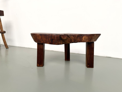 Table basse tripode brutaliste en teck massif – Années 1970, vue 14