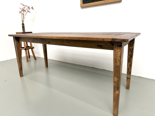 Table de ferme en noyer aux pieds fuseaux, vue 7