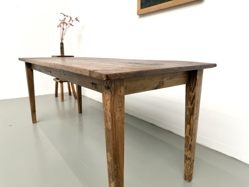 Table de ferme en noyer aux pieds fuseaux, vue 8