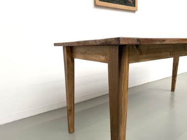 Table de ferme en noyer aux pieds fuseaux, vue 15