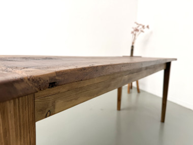 Table de ferme en noyer aux pieds fuseaux, vue 18