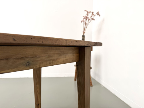 Table de ferme en noyer aux pieds fuseaux, vue 20