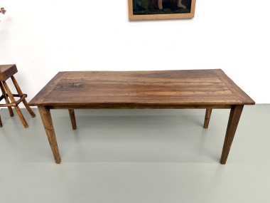 Table de ferme en noyer aux pieds fuseaux, vue 27