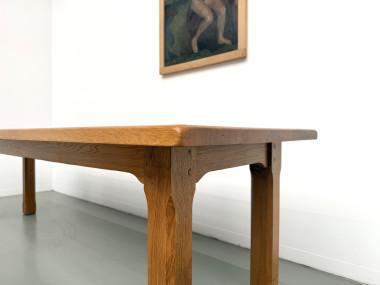 Table de repas brutaliste XL en chêne massif, vue 12