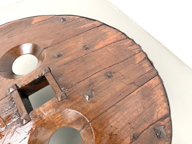 Table Basse Brutaliste Circulaire en Bois Massif – Art Populaire Brésilien, Années 1950, vue 14