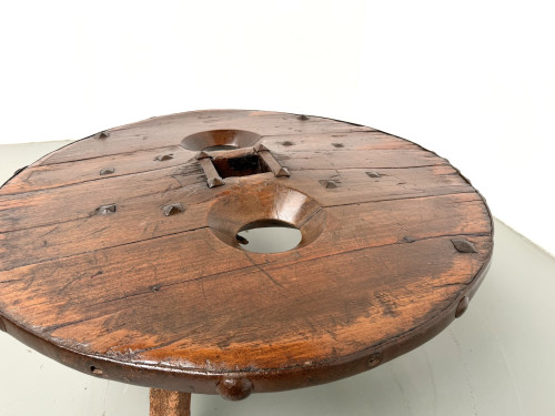 Table Basse Brutaliste Circulaire en Bois Massif – Art Populaire Brésilien, Années 1950, vue 18