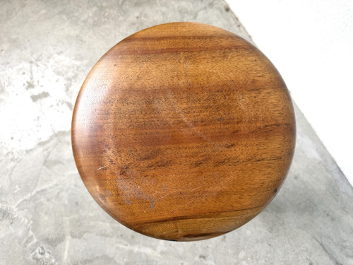 Tabouret d’atelier tripode en bois tourné et fonte — vers 1900, vue 12