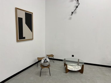 Table basse Hugues Poignant, circa 1970, vue 2