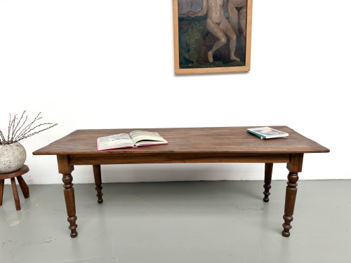 Table de ferme en noyer massif, pieds tournés, 1920, vue 5