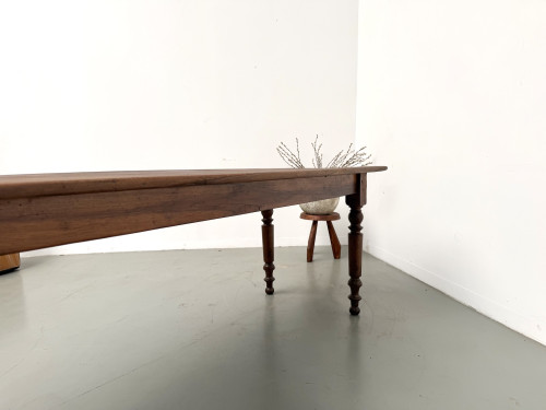 Table de ferme en noyer massif, pieds tournés, 1920, vue 21