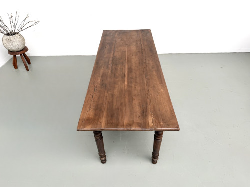 Table de ferme en noyer massif, pieds tournés, 1920, vue 24