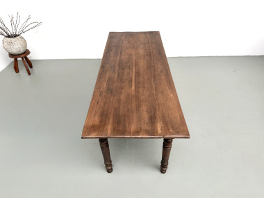 Table de ferme en noyer massif, pieds tournés, 1920, vue 24
