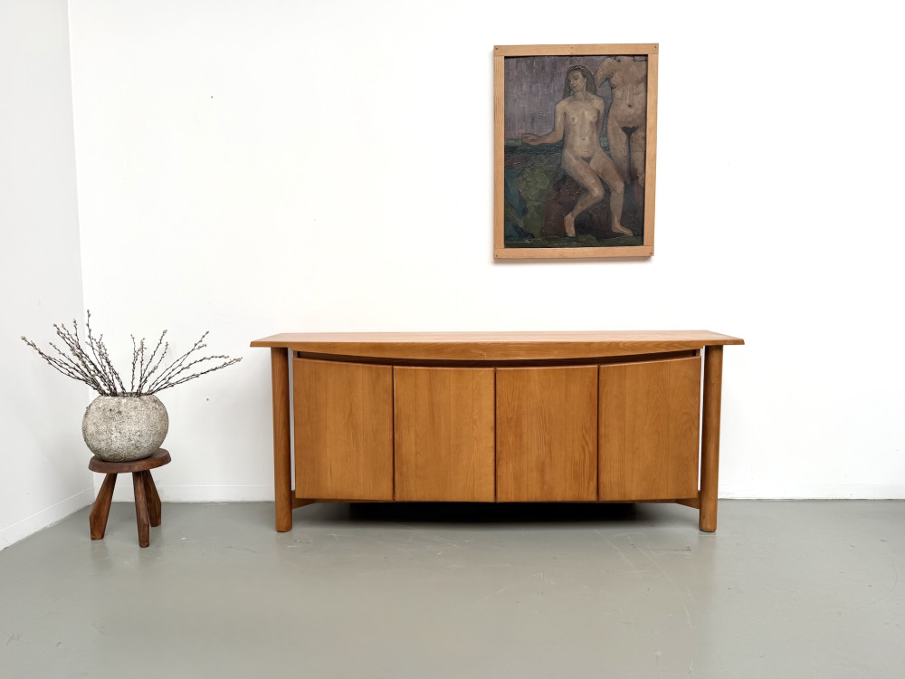 Enfilade galbée Maison Regain en orme massif, 1970, vue 1