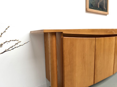 Enfilade galbée Maison Regain en orme massif, 1970, vue 10