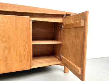 Enfilade galbée Maison Regain en orme massif, 1970, vue 15