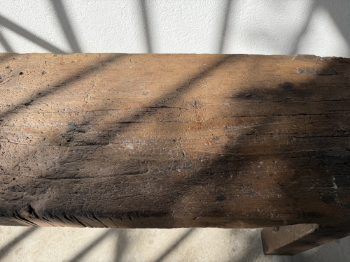 Banc Établi Brutaliste en Chêne Massif – Pièce Unique, Art Populaire XXe, vue 4