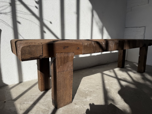 Banc Établi Brutaliste en Chêne Massif – Pièce Unique, Art Populaire XXe, vue 11