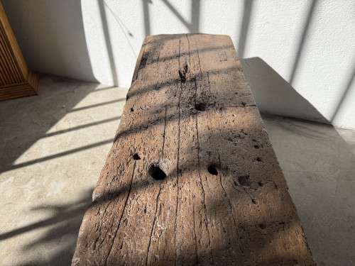 Banc Établi Brutaliste en Chêne Massif – Pièce Unique, Art Populaire XXe, vue 19