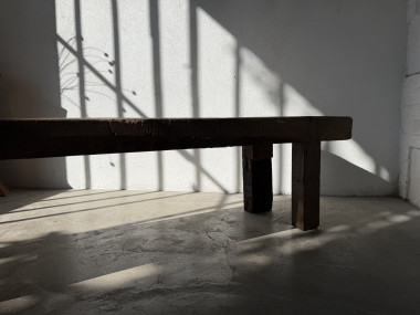 Banc Établi Brutaliste en Chêne Massif – Pièce Unique, Art Populaire XXe, vue 21