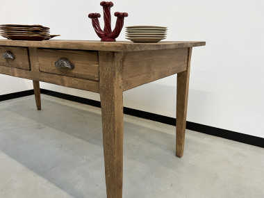 Table de ferme en pin, années 50 à 8 tiroirs, vue 9