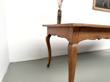 Grande table de ferme en merisier massif des années 1900, vue 13