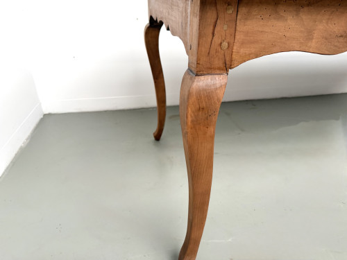 Grande table de ferme en merisier massif des années 1900, vue 15