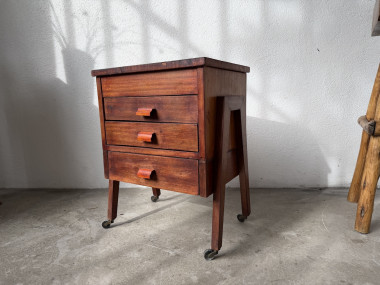 Petit meuble d'appoint / Chevet, vue 17