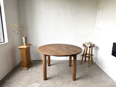 Table ronde brutaliste en chêne massif, années 50, vue 18